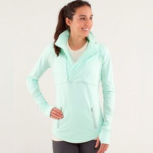 Lululemon • Run REFLECTIVE Pullover Jacket in Green